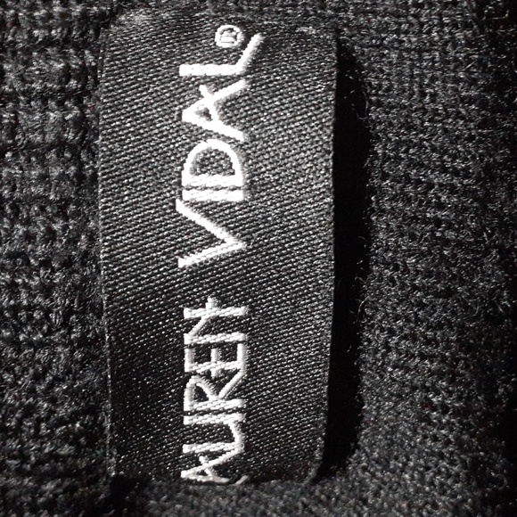 Lauren Vidal Paris Women's Wool Blend Knit Sweater Black Mock Neck Size Medium - Picture 6 of 8